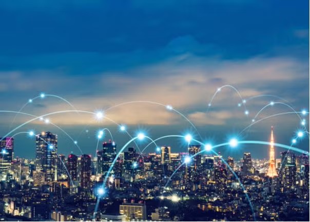 City_skyline_with_animated_lights_linking