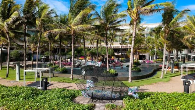 Marriott hotel commits to sustainability.