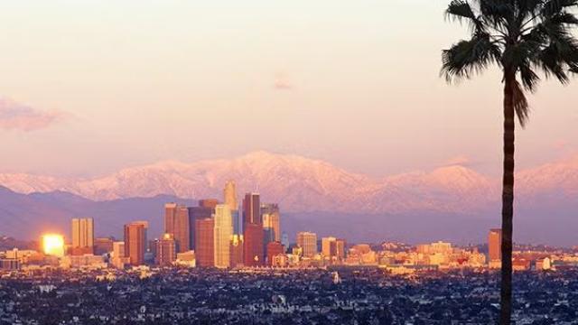 Aerial view of the city of Los Angeles, showcasing tourist attractions in the Los Angeles travel guide. 