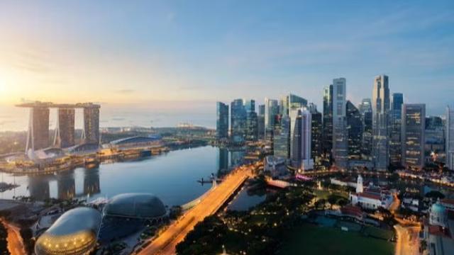 Aerial view of the Singapore cityscape, showcasing tourist attractions in the Singapore travel destination guide. 