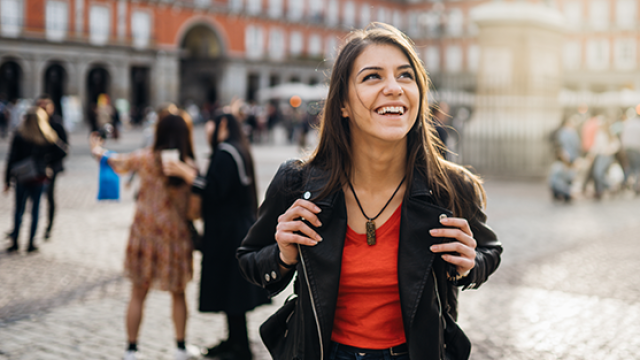 Read our helpful guide below for everything you need to know about bleisure travel.