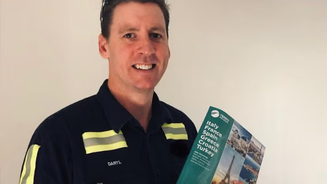 Project Manager Daryl Kidcaff become a Virgin Australia Velocity Frequent Flyer points ‘millionaire’.