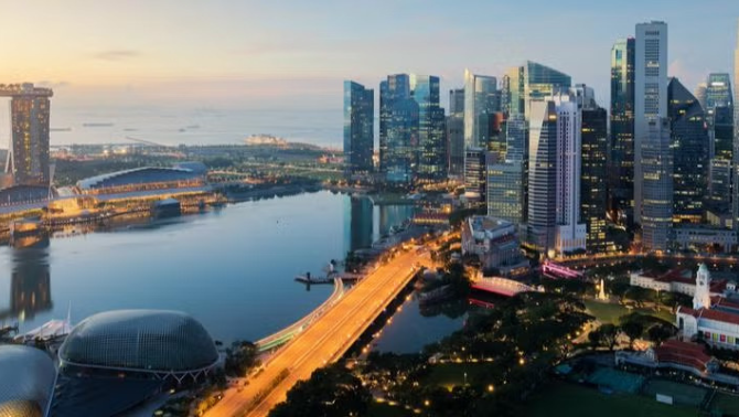 Aerial view of the Singapore cityscape, showcasing tourism attractions in the Singapore travel guide.